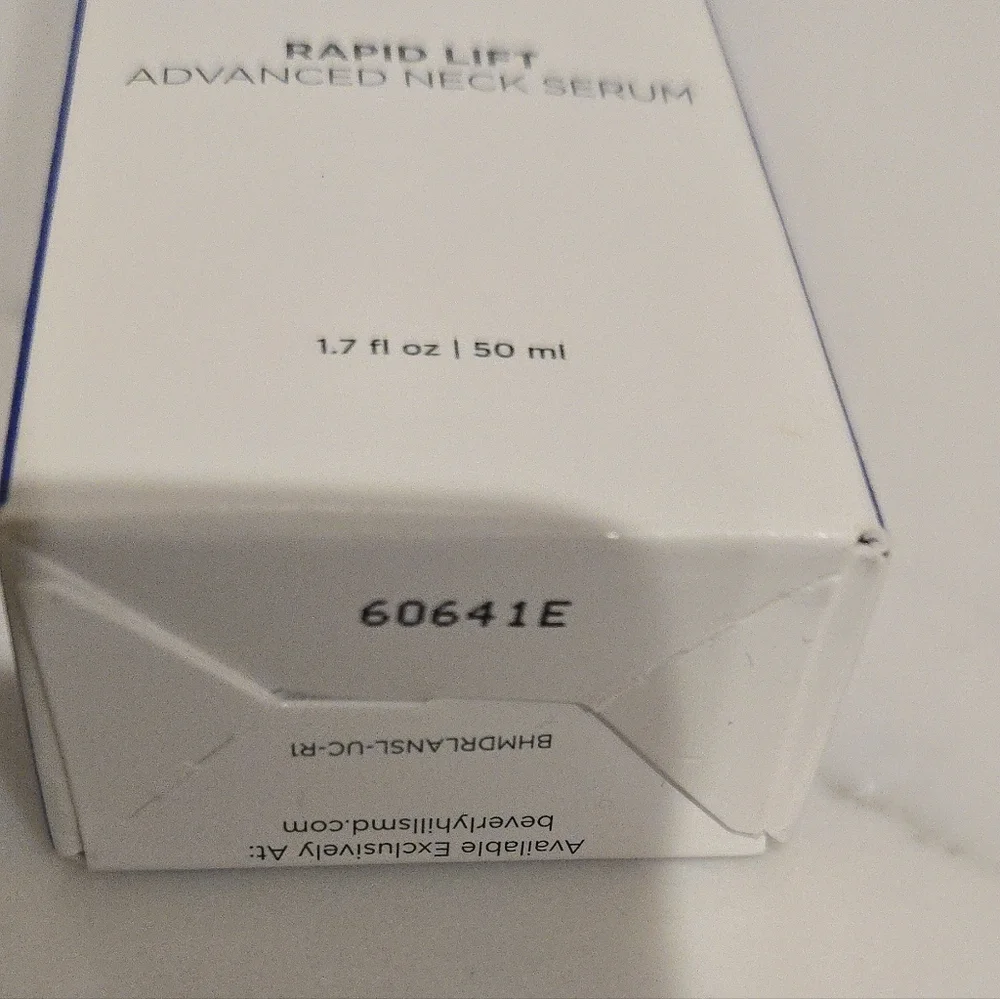 Beverly Hills MD Rapid Lift Advanced Neck Serum - White - Picture 6 of 8